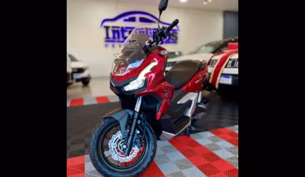 Honda adv 160