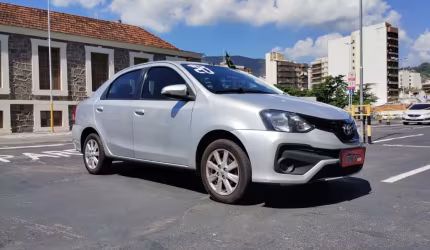 Toyota etios 2020 1.5 x plus sedan 16v flex 4p automático