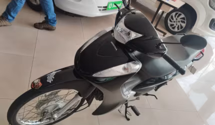 Essa moto esta bem conservada 