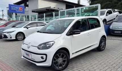 Volkswagen up! run i motion 1.0 total flex 12v 5p