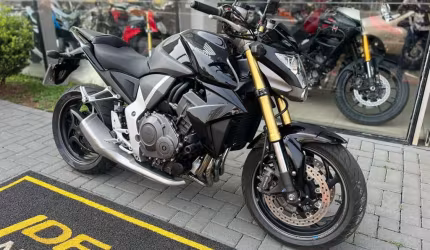Honda cb 1000 r - preta - 2014/2014