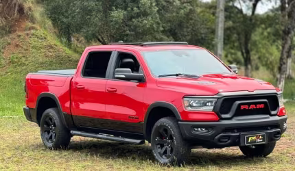 Ram 1500 rebel hemi 5.7 - vermelha - 2022/2022