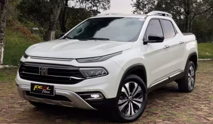 Fiat toro  volcano 2.0  - branca - 2023/2023