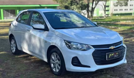 Chevrolet onix 1.0 lt - branca - 2023/2023