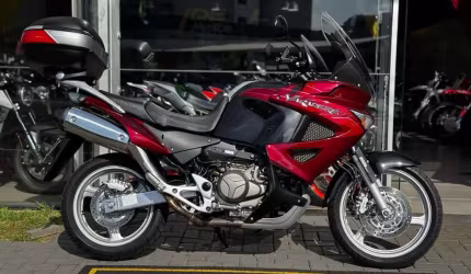 Honda xl 1000v  - vermelha - 2007/2007