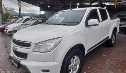 S10 lt 2015 cabine dupla