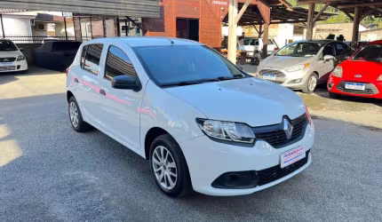 Renault sandero authentique flex 1.0 12v 5p  - branca - 2017/2018