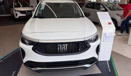 Fiat fastback 1.0 turbo 200 hybrid audace cvt