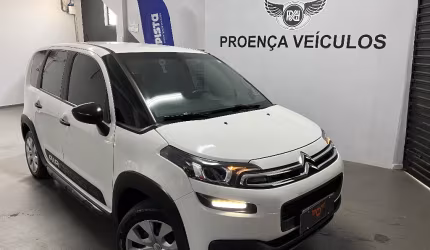 Aircross de cinem cheira novo