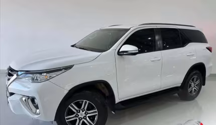 Toyota hilux sw4 2.7 sr 7 lugares 4x2 16v flex 4p automático