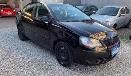 Volkswagen polo sedan 1.6 4p flex