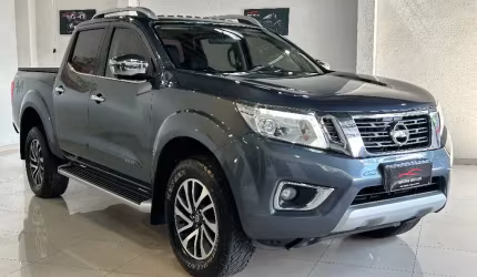 Nissan frontier le 4x4 2019, teto solar, bancos em couro, top de linha, super conservada