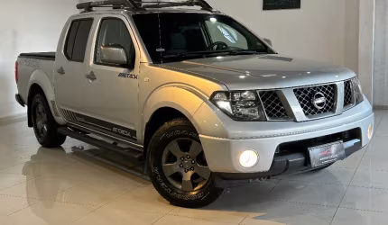 Nissan frontier se attack 2.5. completa, manual, chave copia, estepe uso, veiculo super conservado