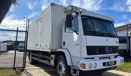 Mercedes-benz atron 1719 2014
