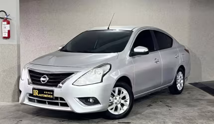 Nissan versa 16sv cvt 2019