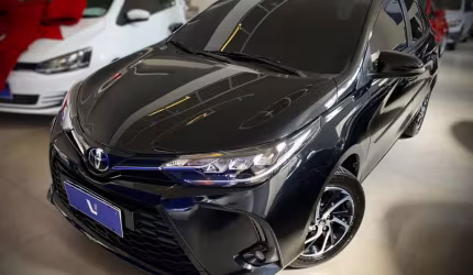 Toyota yaris ha xls15cnt 2025