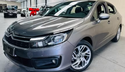 Veiculo impecável com apenas 59.000 km