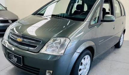 Automatizada com apenas 129.000 km