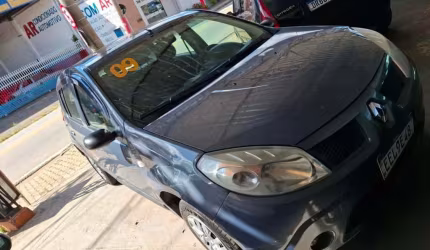 Renault sandero 1.0 authentique 16v flex 4p manual