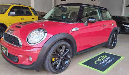 Mini cooper s 2013, maravilhoso. 