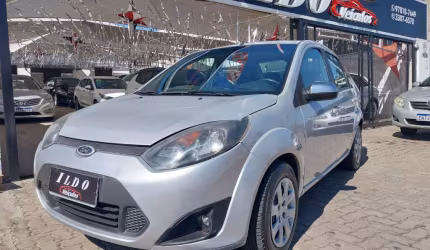 Ford fiesta sedan 1.0