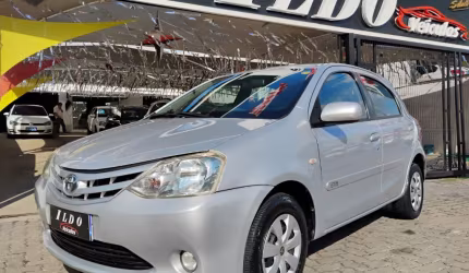Toyota etios xs 1.3 16v