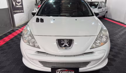 207 xr 1.4 2013 branco - somente 103.000 km - completo