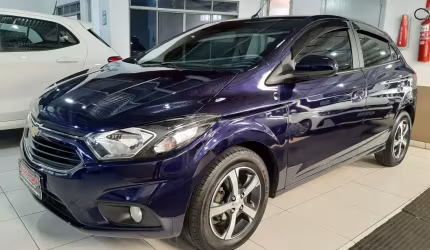 Onix 1.4 8v ltz automatico ano 2018 ipva 2025 pago completo 