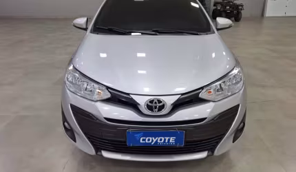 Toyota yaris sedan 1.5 16v 4p flex xs multidrive automático cvt