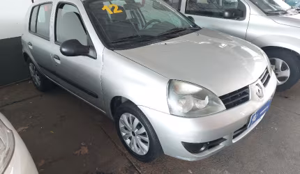 Renault clio 1.0 flex campus , 4 portas, ano 2012
