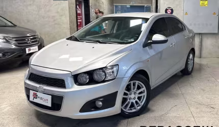 Chevrolet sonic 2014 1.6 ltz sedan 16v flex 4p automático