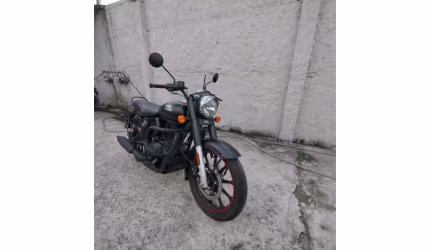 Royal enfield classic  2024