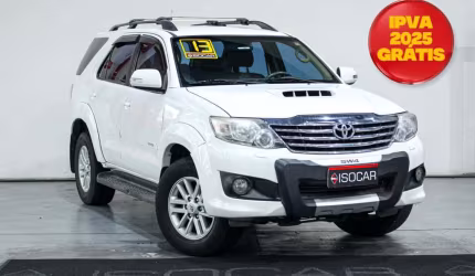 Toyota hiluxsw4 srv4x4 2013