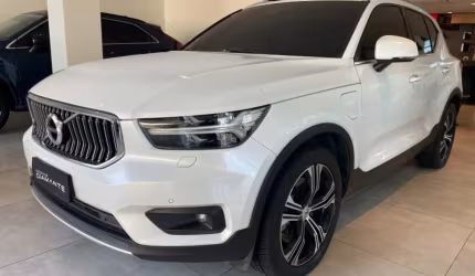 Volvo xc40 1.5 t5 recharge inscription geartronic