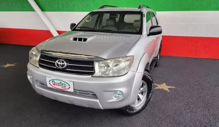 Hilux sw4 srv 3.0 diesel 4x4 aut. top de linha. linda camioneta!
