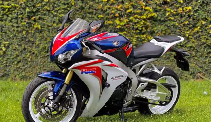 Honda cbr 1000rr 2011
