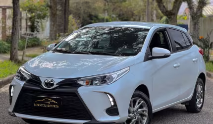 Toyota yaris ha xs15 2023