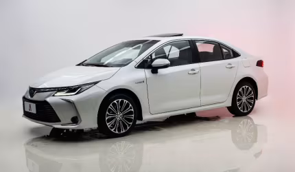 Corolla altis premium hibrido 1.8