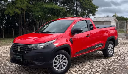 Fiat strada endurance 1.4 flex 8v cs plus  - vermelha - 2020/2021