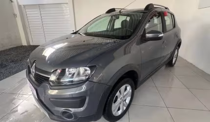 Renault sandero step 16 2017