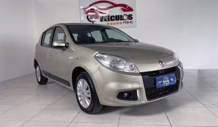 Renault sandero pri 16hp 2013