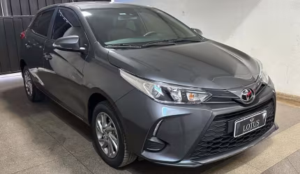 Toyota yaris hatch xs 1.5 aut 2025
