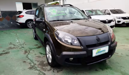 Renault sandero   stepway at 2014