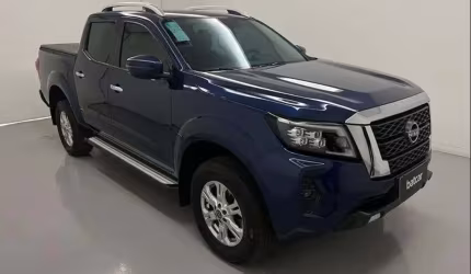 Nissan frontier 2.3 16v turbo diesel xe cd 4x4 automático