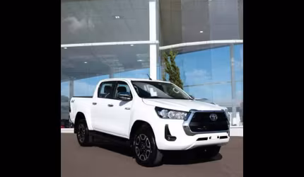 Hilux cd srv 4x4 2.8 tdi diesel aut. okm