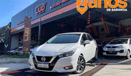Nissan versa flex automático