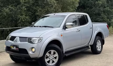 Mitsubishi l200 triton hpe 3.2 cd tb int.diesel aut - prata - 2010/2010