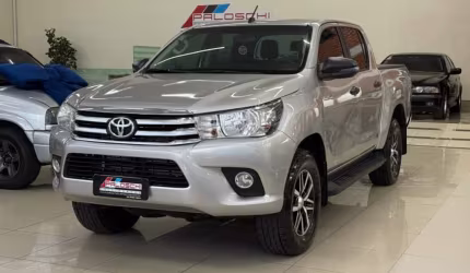 Toyota hilux 2.8 std 4x4 cd 16v diesel 4p manual