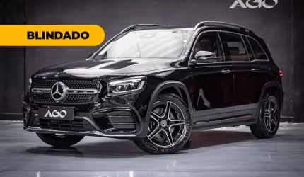 Mercedes-benz glb 220 2.0 4m amg line turbo híbrido