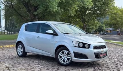 Chevrolet sonic hb lt 1.6 16v flexpower 5p aut.